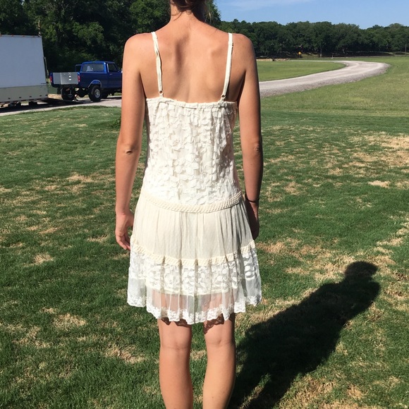 White Lace Dress - Picture 5 of 5